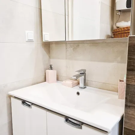 Apartment Urbanite