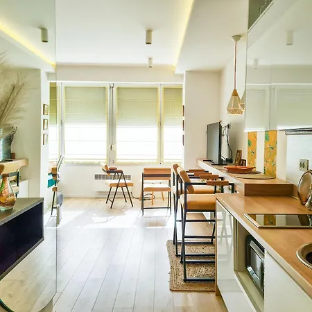 Apartment Urbanite *
